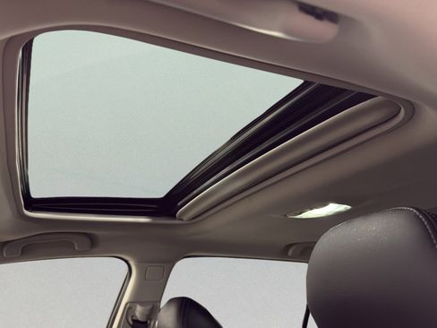 Used 2019 Subaru Outback 2.5i Limited image 18