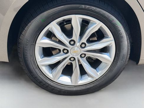 Used 2023 Chevrolet Malibu LT FWD image 9