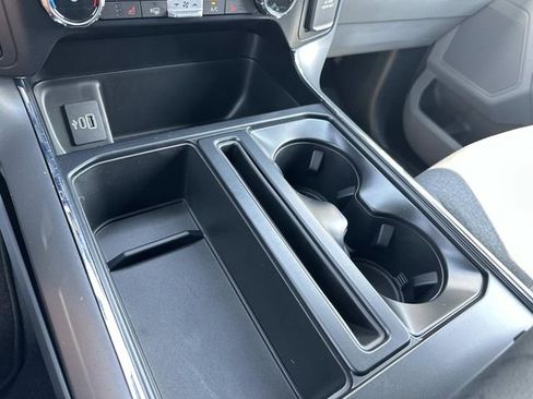 New 2025 Ford F150 XLT w/ Equipment Group 302A MID image 32