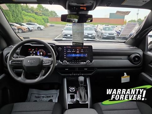 New 2026 Chevrolet Colorado Trail Boss AWD/4WD image 10