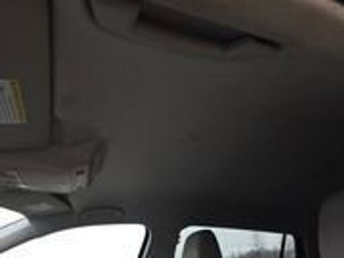 Used 2019 Volkswagen Tiguan S w/ 3rd Row Seat Package image 21