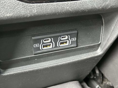 Used 2025 Jeep Grand Cherokee L Laredo AWD/4WD image 11