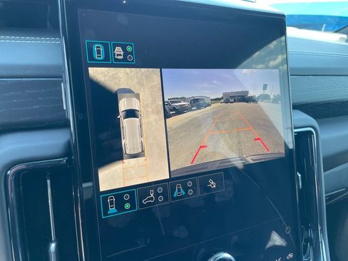 New 2025 GMC Yukon AT4 Ultimate image 21