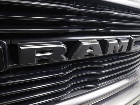 Used 2022 RAM 2500 Laramie AWD/4WD image 18