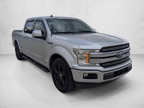Used 2019 Ford F150 Lariat image 3