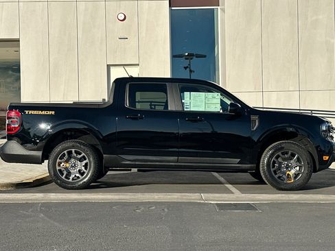 Certified 2024 Ford Maverick Tremor w/ Tremor Off-Road Package image 2