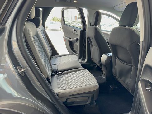 Certified 2022 Ford Escape SE w/ SE Sport Appearance Package AWD/4WD image 14