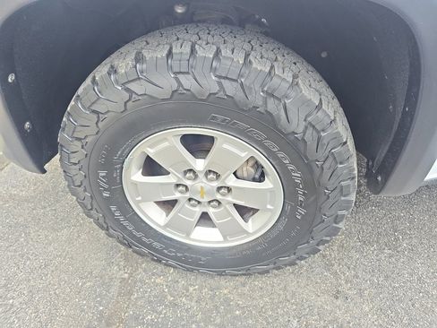 Used 2017 Chevrolet Colorado W/T w/ WT Convenience Package image 26