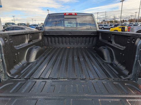 Used 2018 Chevrolet Silverado 1500 LT w/ All Star Edition image 34