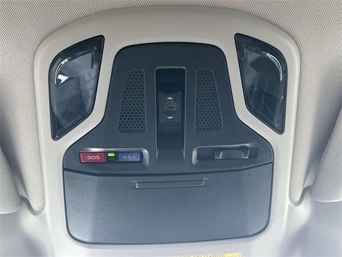 Certified 2022 Subaru Outback Limited image 15