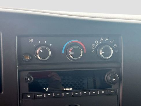 Used 2025 GMC Savana 3500 w/ Driver Convenience Package RWD image 14