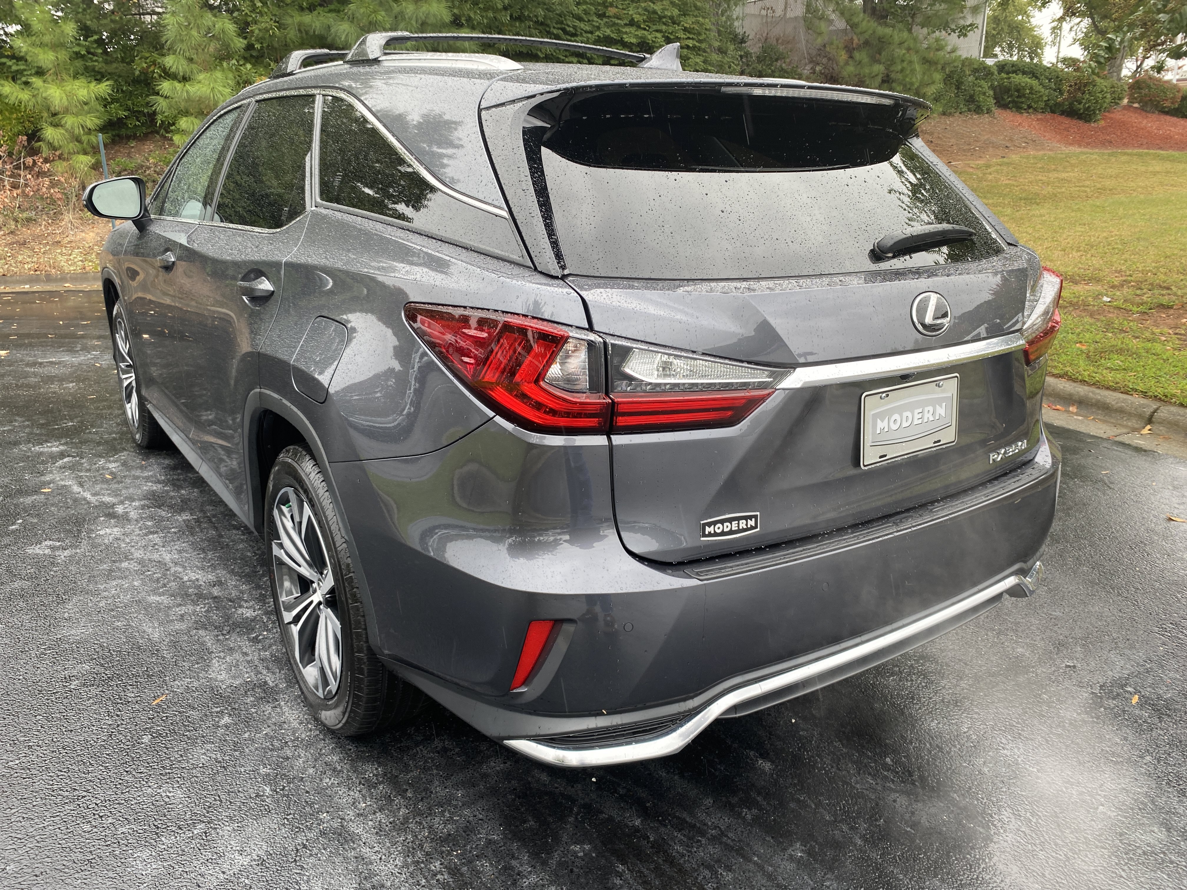 Used 2022 Lexus RX 350L Premium w/ Premium Package AWD/4WD image 7