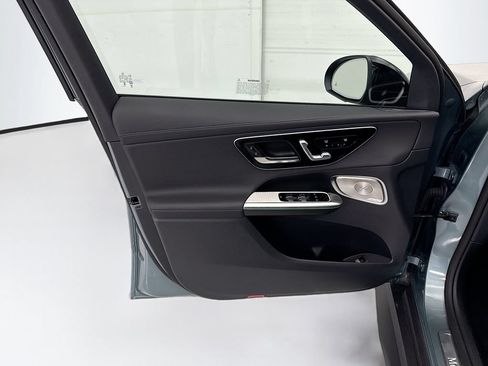 Certified 2026 Mercedes-Benz GLC 300 image 23