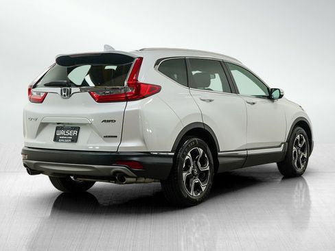 Used 2019 Honda CR-V Touring image 5