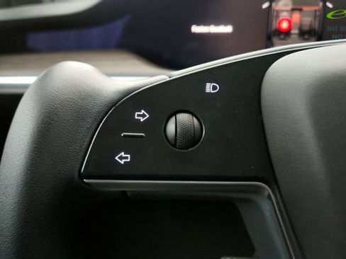 Used 2022 Tesla Model X AWD/4WD image 65