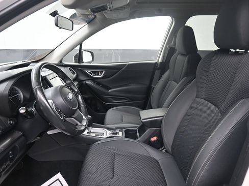 Used 2019 Subaru Forester Premium w/ All-Weather Package AWD/4WD image 14