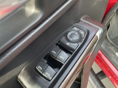 Used 2019 Chevrolet Silverado 1500 LT w/ All-Star Edition image 13