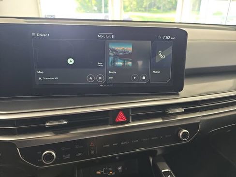 Certified 2024 Kia Sorento S AWD/4WD image 15