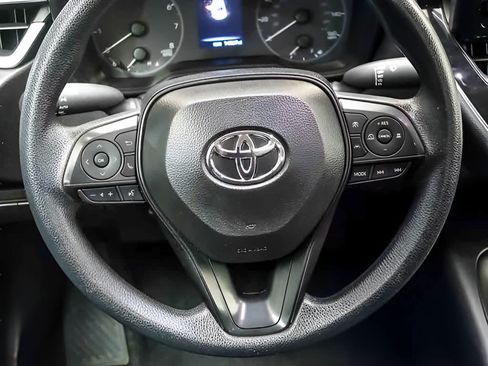 Used 2025 Toyota Corolla LE w/ LE Premium Package FWD image 14