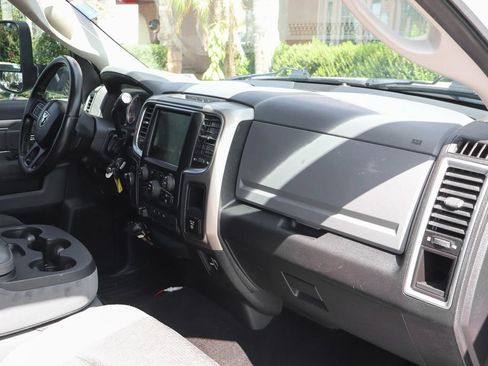 Used 2014 RAM 3500 Big Horn AWD/4WD image 47