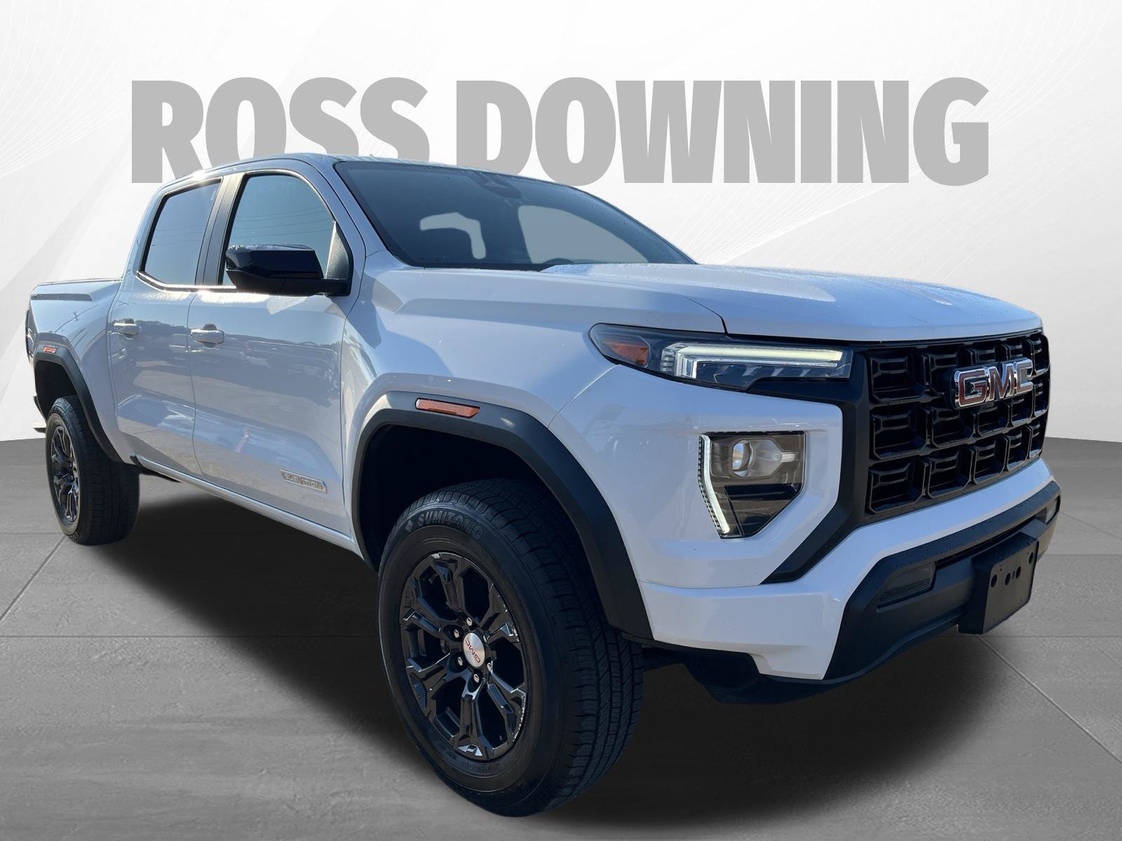 Used 2024 GMC Canyon Elevation AWD/4WD image 3