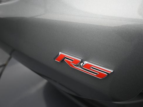 Certified 2023 Chevrolet Equinox RS FWD image 37
