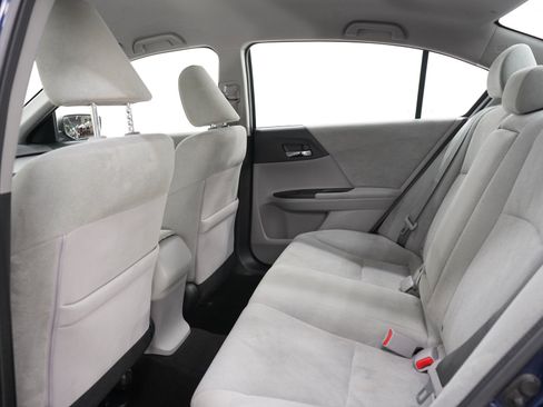 Used 2013 Honda Accord LX image 19