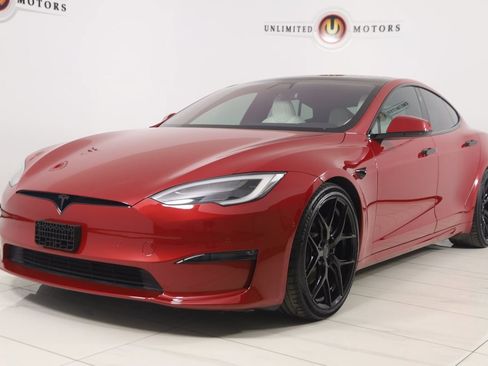 Used 2022 Tesla Model S Plaid image 5