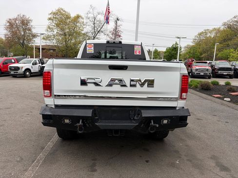 Used 2017 RAM 2500 Limited AWD/4WD image 9