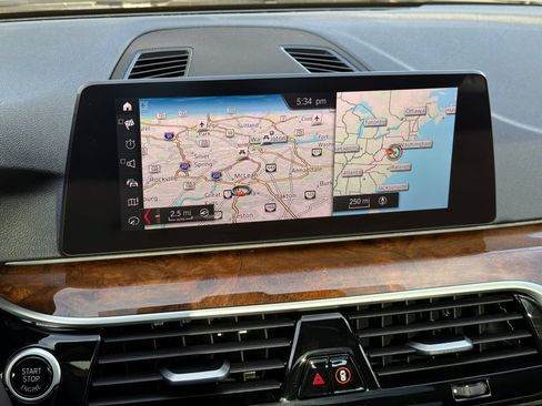 Used 2019 BMW 540i xDrive w/ Convenience Package AWD/4WD image 22