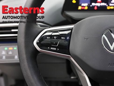 Used 2023 Volkswagen ID.4 Pro S image 15