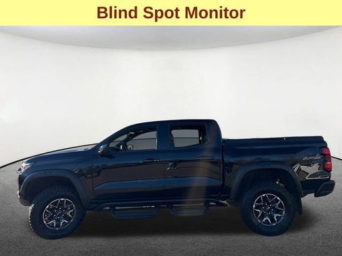 Used 2024 Chevrolet Colorado ZR2 w/ LPO, Flex Utility Package image 6