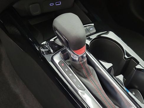 New 2026 Chevrolet Trax RS w/ Sunroof Package image 20