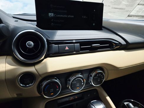 New 2026 MAZDA MX-5 Miata Grand Touring RWD image 12