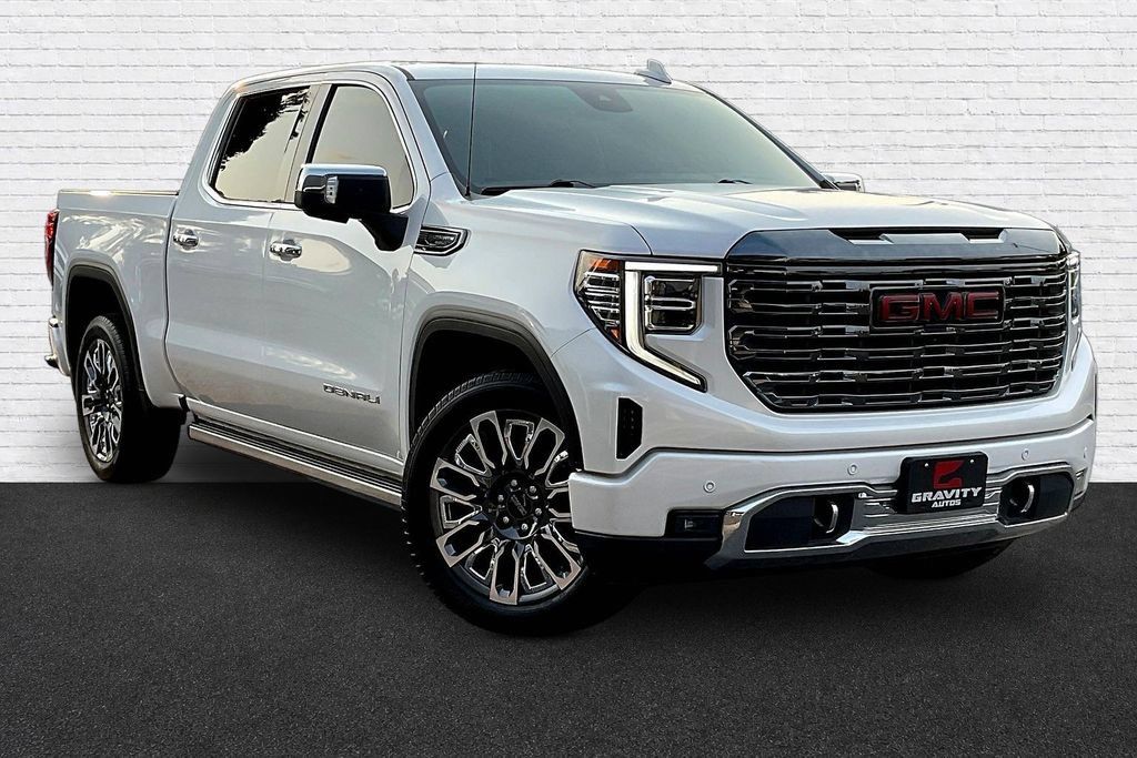 Used 2024 GMC Sierra 1500 Denali Ultimate AWD/4WD image 3