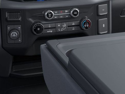 New 2025 Ford F150 XL w/ Equipment Group 103A High image 44