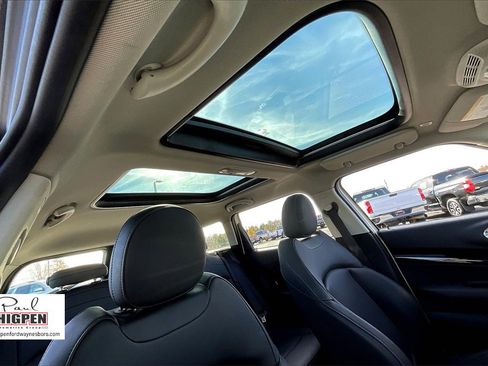 Used 2023 MINI Cooper Clubman S image 21