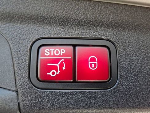 Used 2022 Mercedes-Benz GLE 350 4MATIC image 29