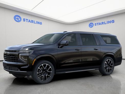 Certified 2025 Chevrolet Suburban RST w/ Comfort Package AWD/4WD image 2