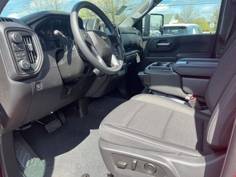 New 2026 Chevrolet Silverado 2500 Custom w/ Custom Value Package AWD/4WD image 11