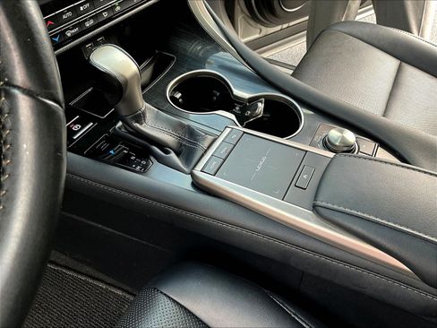 Used 2021 Lexus RX 350 FWD w/ Accessory Package image 18