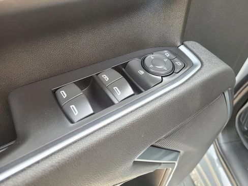 Used 2025 GMC Sierra 2500 SLE w/ SLE Convenience Package AWD/4WD image 19