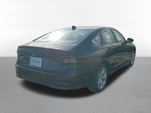 New 2025 Honda Accord LX image 4