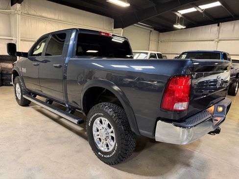 Used 2018 RAM 2500 Tradesman w/ Chrome Appearance Group AWD/4WD image 3