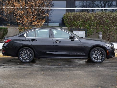 Used 2026 BMW 330i xDrive Sedan w/ Convenience Package AWD/4WD image 3