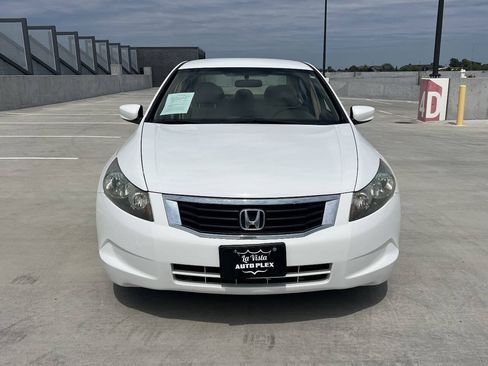 Used 2008 Honda Accord LX-P image 3