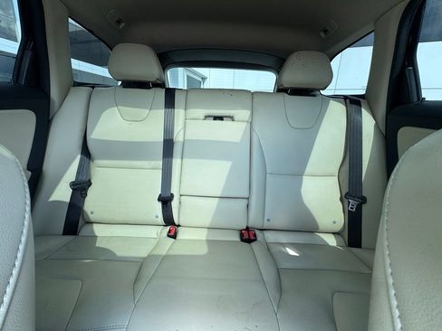 Used 2017 Volvo XC60 T6 Inscription w/ Climate Package AWD/4WD image 31