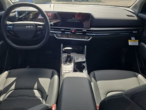 New 2026 Kia Sportage SX AWD/4WD image 13