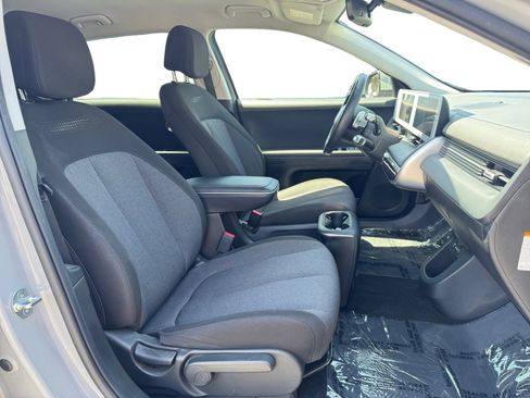 Used 2024 Hyundai Ioniq 5 SEL RWD image 15