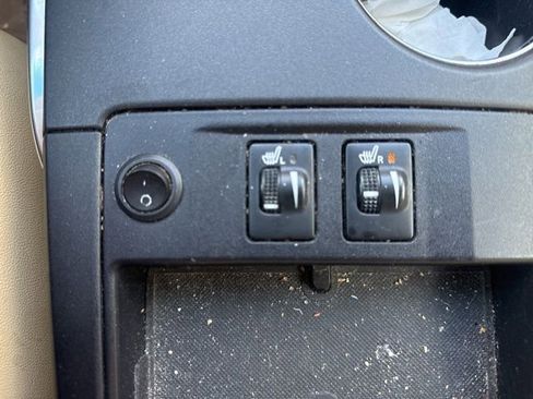 Used 2015 Toyota Camry XLE w/ Moonroof Package image 14